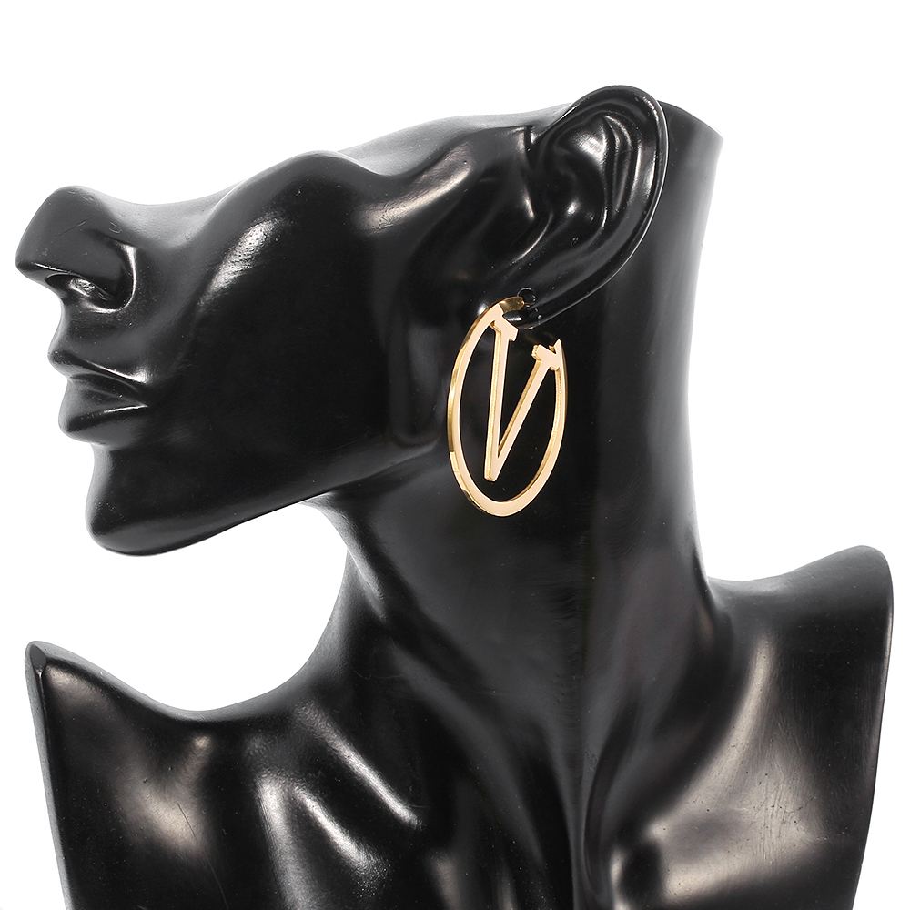 Moda Minimalist Delikli V Harf - Women Accessories Trending incelemesi ve fiyatı